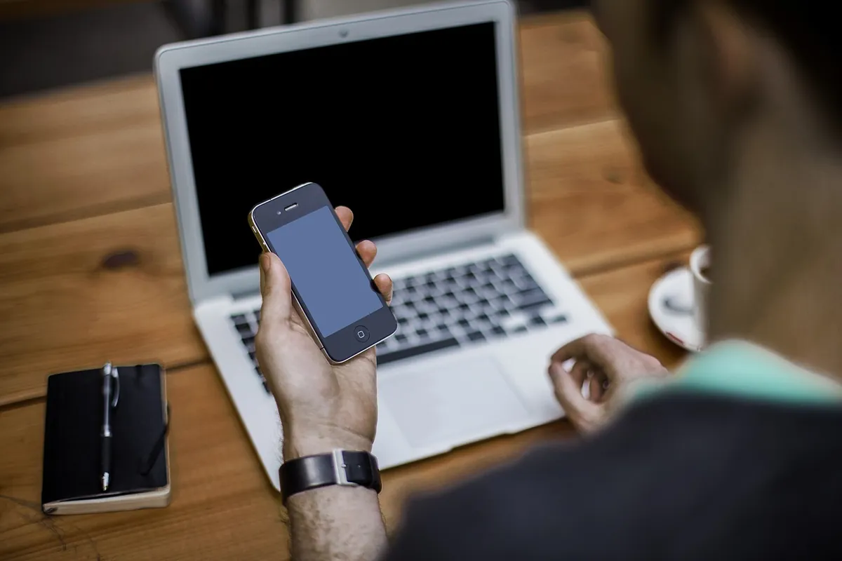 Chatbot Coudray Cody pour assistance instantanée.